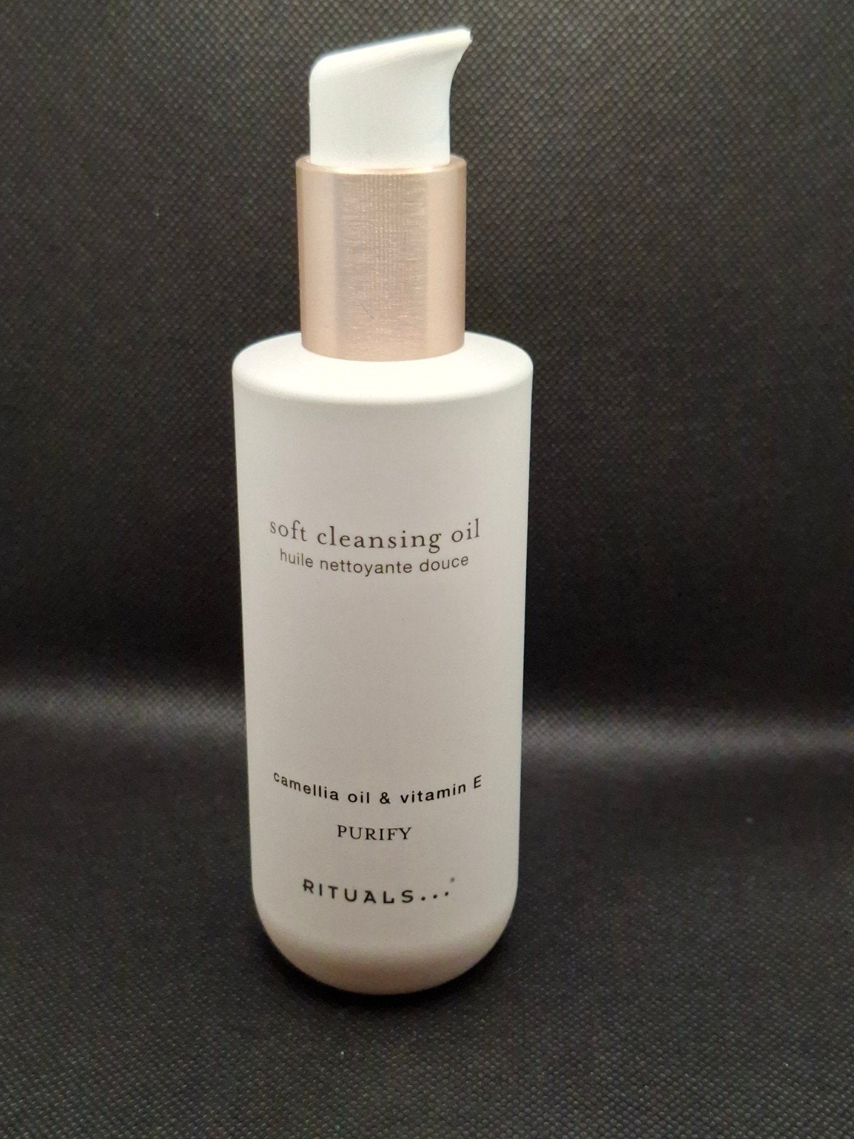 Rituals Purify Soft Cleansing Oil Camellia Olie Vitamine E, Ophalen of Verzenden, Nieuw, Gehele gezicht, Reiniging