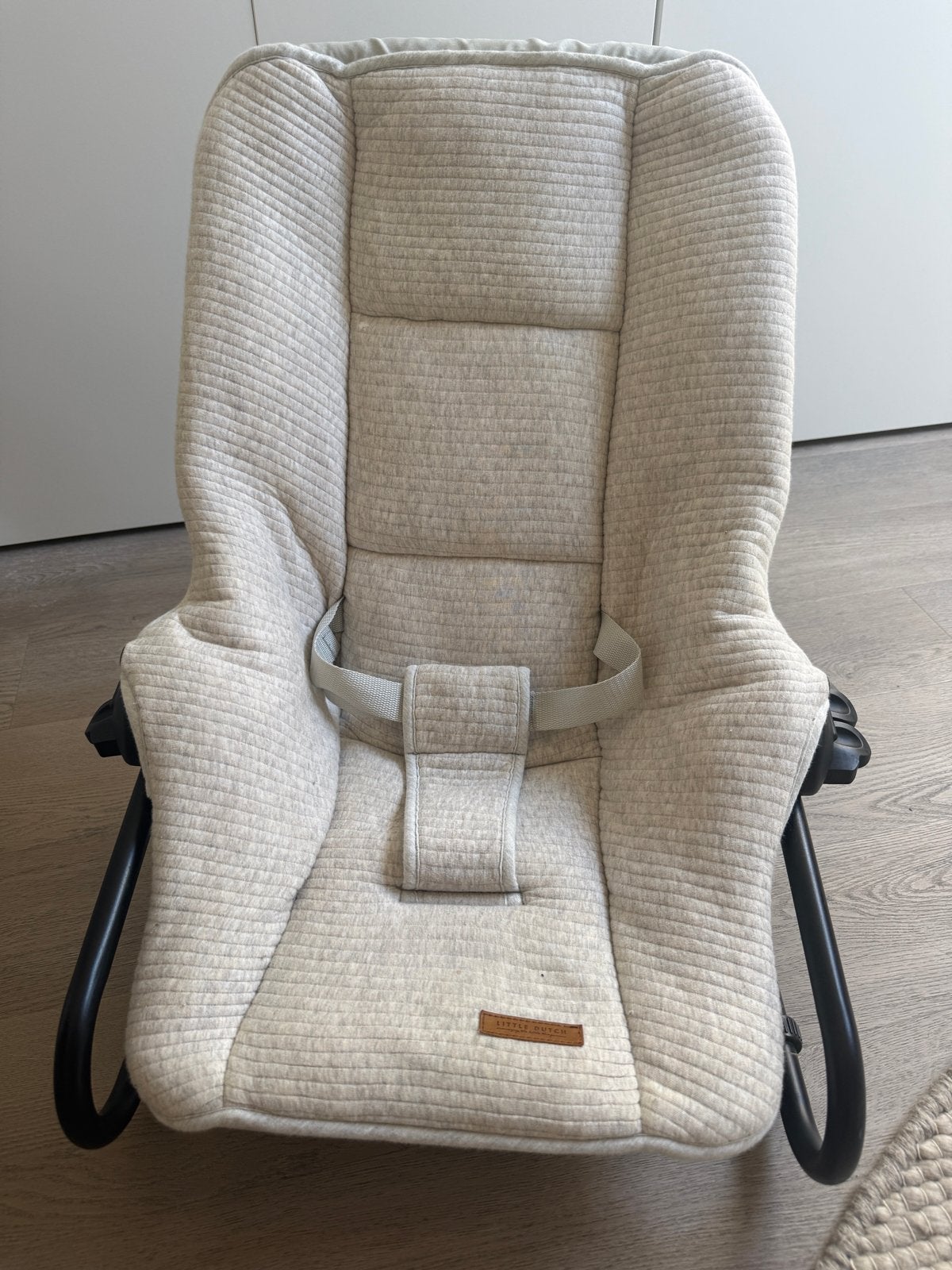 Little Dutch wipstoel met speelboog en verkleiner, Ophalen, Zo goed als nieuw