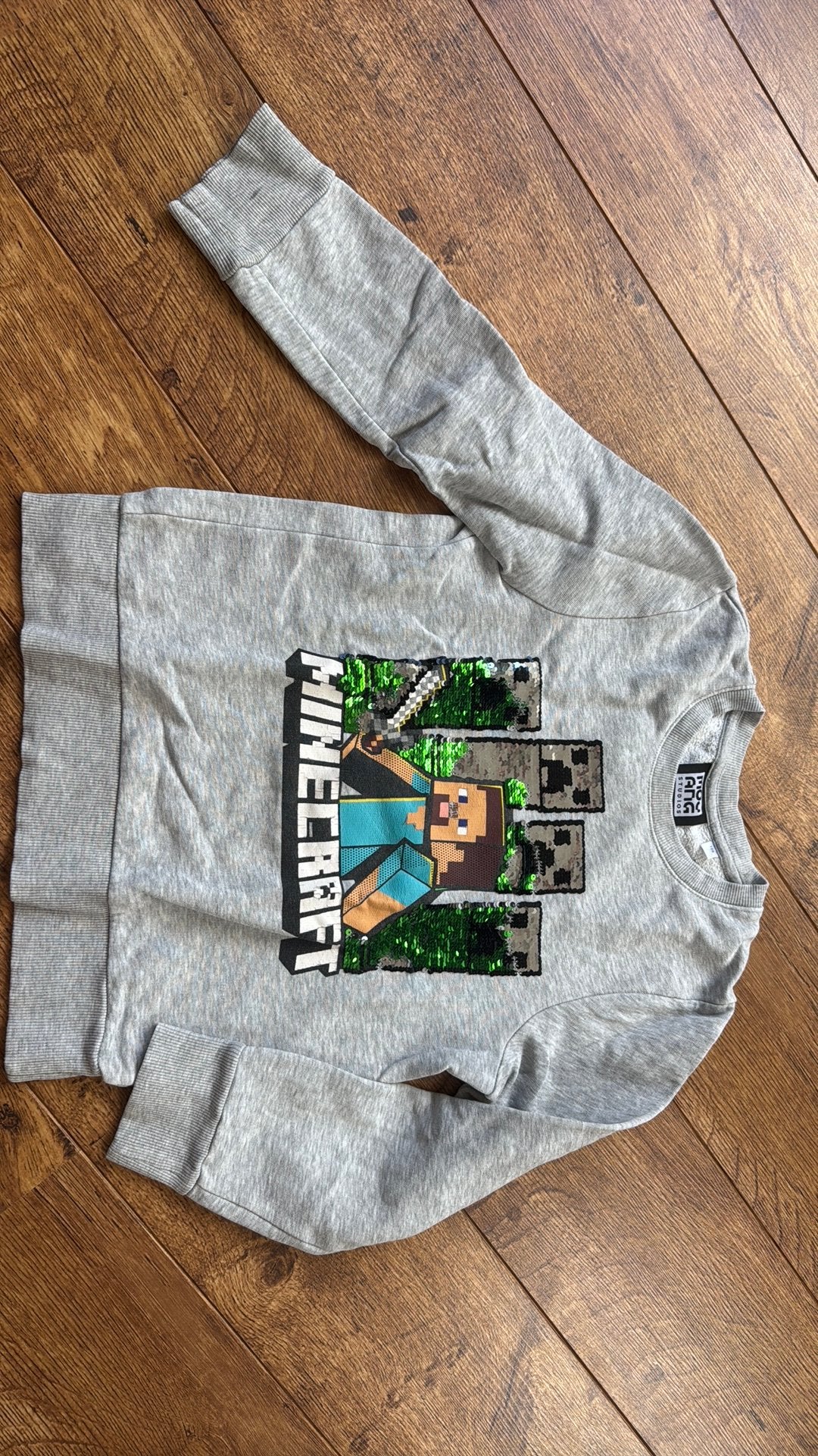 Minecraf trui 128, Ophalen of Verzenden, Zo goed als nieuw, Meisje, Trui of Vest