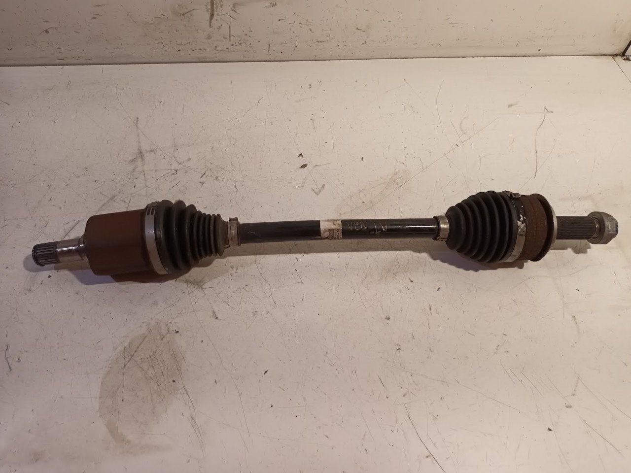 Aandrijfas links voor Honda Civic, Auto-onderdelen, Transmissie en Toebehoren, Onderdelen@venauto.nl, Gebruikt, Ettenseweg 76, 4706 PB Roosendaal, The Netherlands