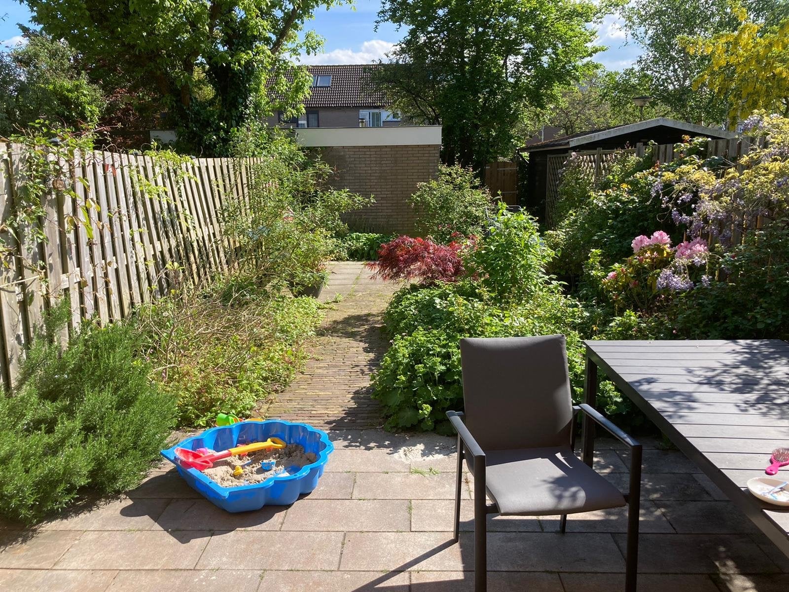 Gratis diverse tuintegels, Tuin en Terras, Tegels en Klinkers, Ophalen, Gebruikt, 10 m² of meer, Beton