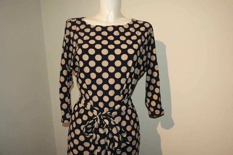 Ladress polkadot stretch travel stof jurk strik band XS/S, Kleding | Dames, Jurken, Overige kleuren, Verzenden, Zo goed als nieuw