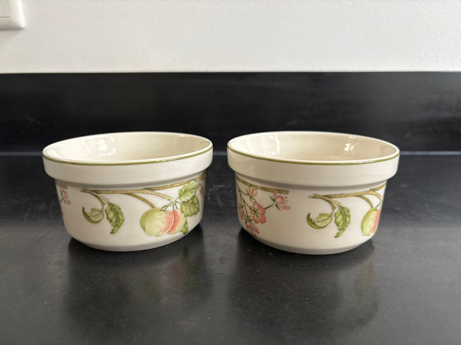 2 Wedgwood Wild Apple open suikerpotje, Ophalen, Zo goed als nieuw, Kom(men), Overige stijlen