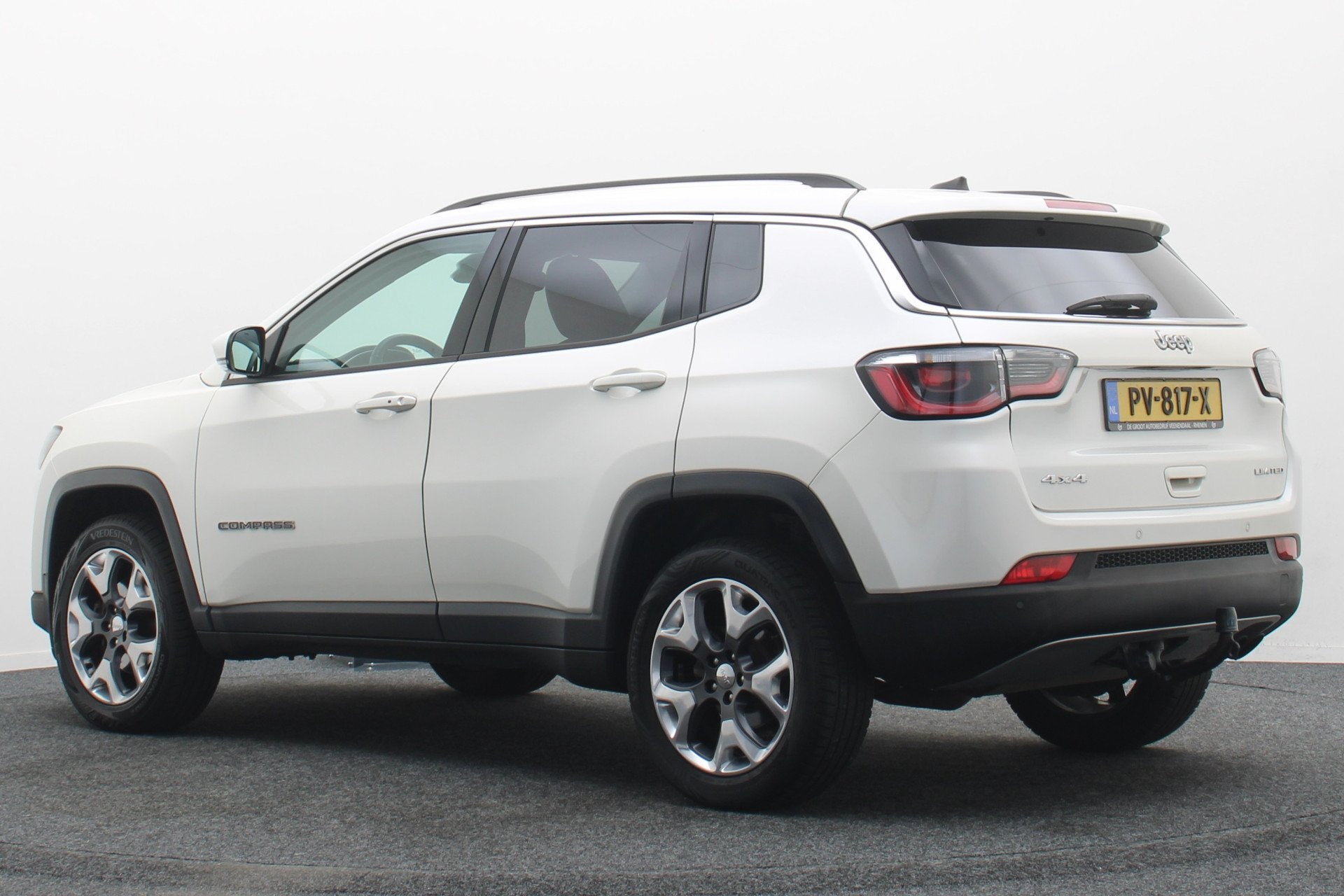 Jeep Compass 1.4 MultiAir Limited 4x4 Leer, Apple Carplay, T, Auto's, Automaat, 450 kg, Gebruikt, 4 cilinders