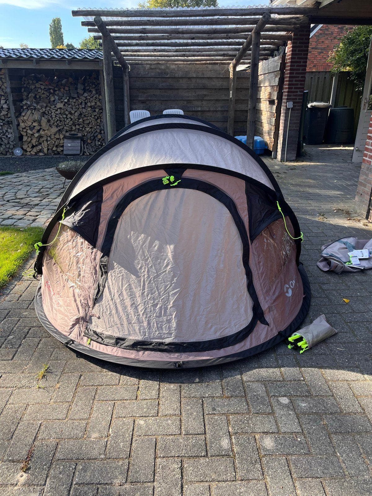 Outwell Fusion 300 pop-up tent - Snel op te zetten!, Caravans en Kamperen, Ophalen, Zo goed als nieuw, Tot en met 3