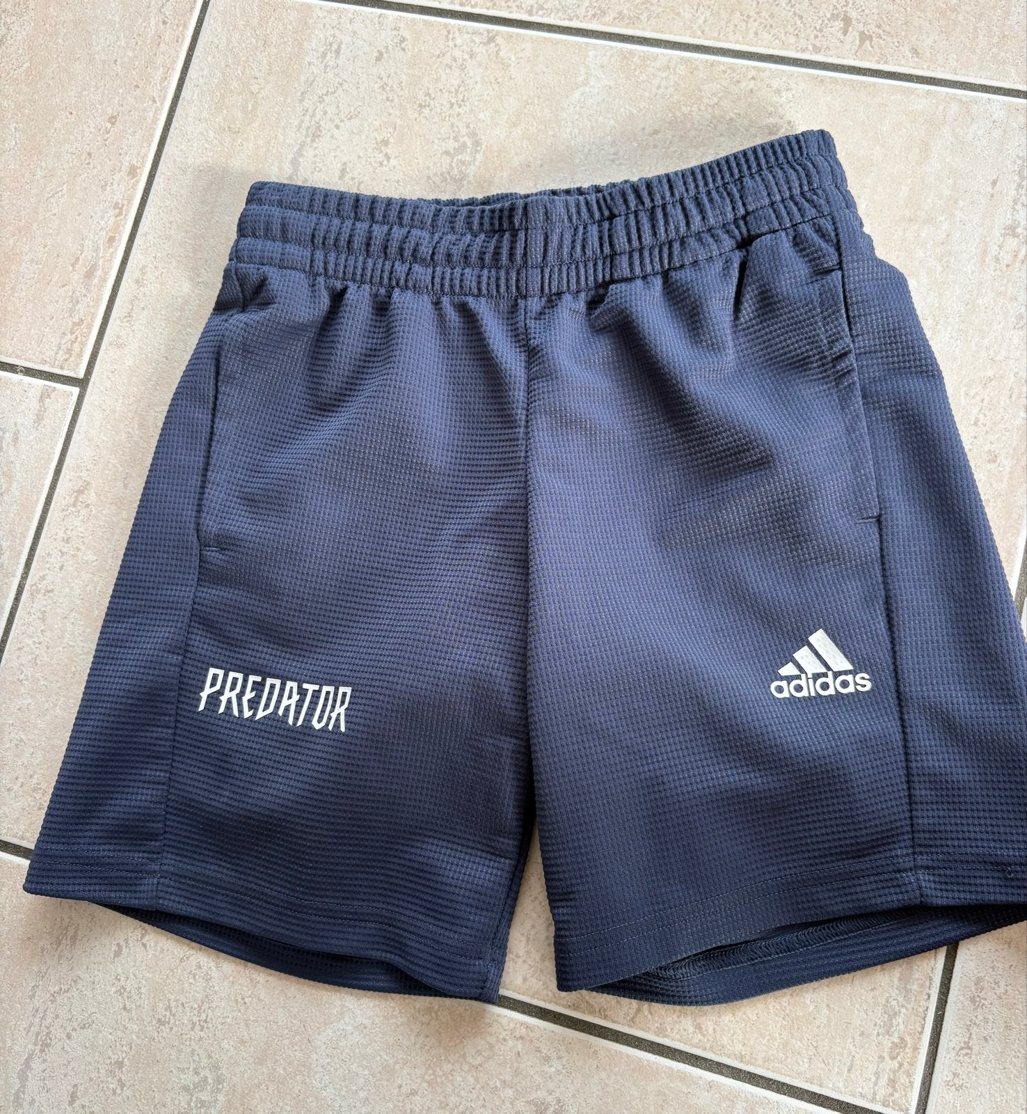 Adidas Predator Sportbroekje Maat 128, Sport en Fitness, Ophalen of Verzenden, Kleding, Adidas