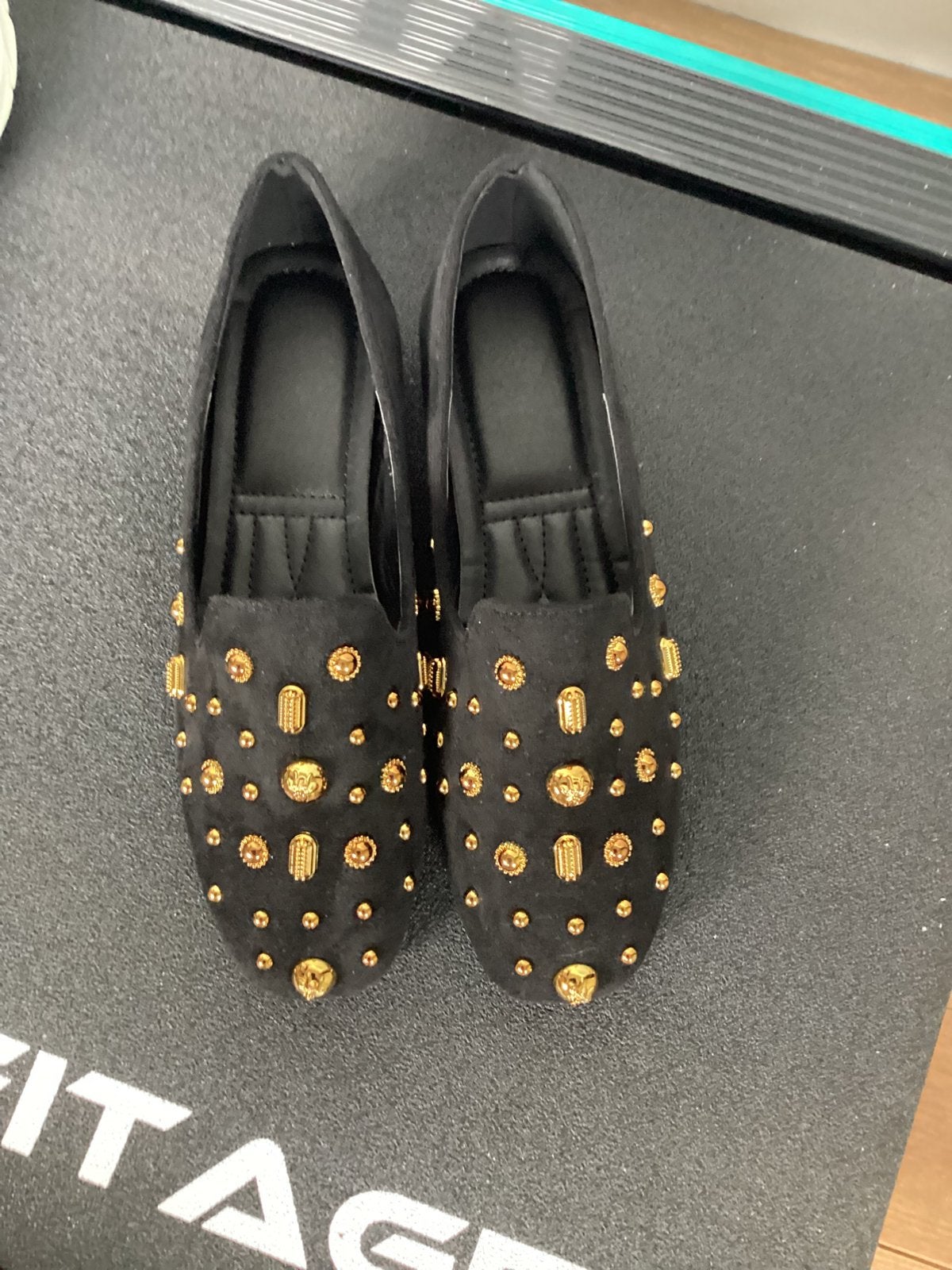Nieuw, Ophalen of Verzenden, Zo goed als nieuw, Zwart, Sneakers of Gympen