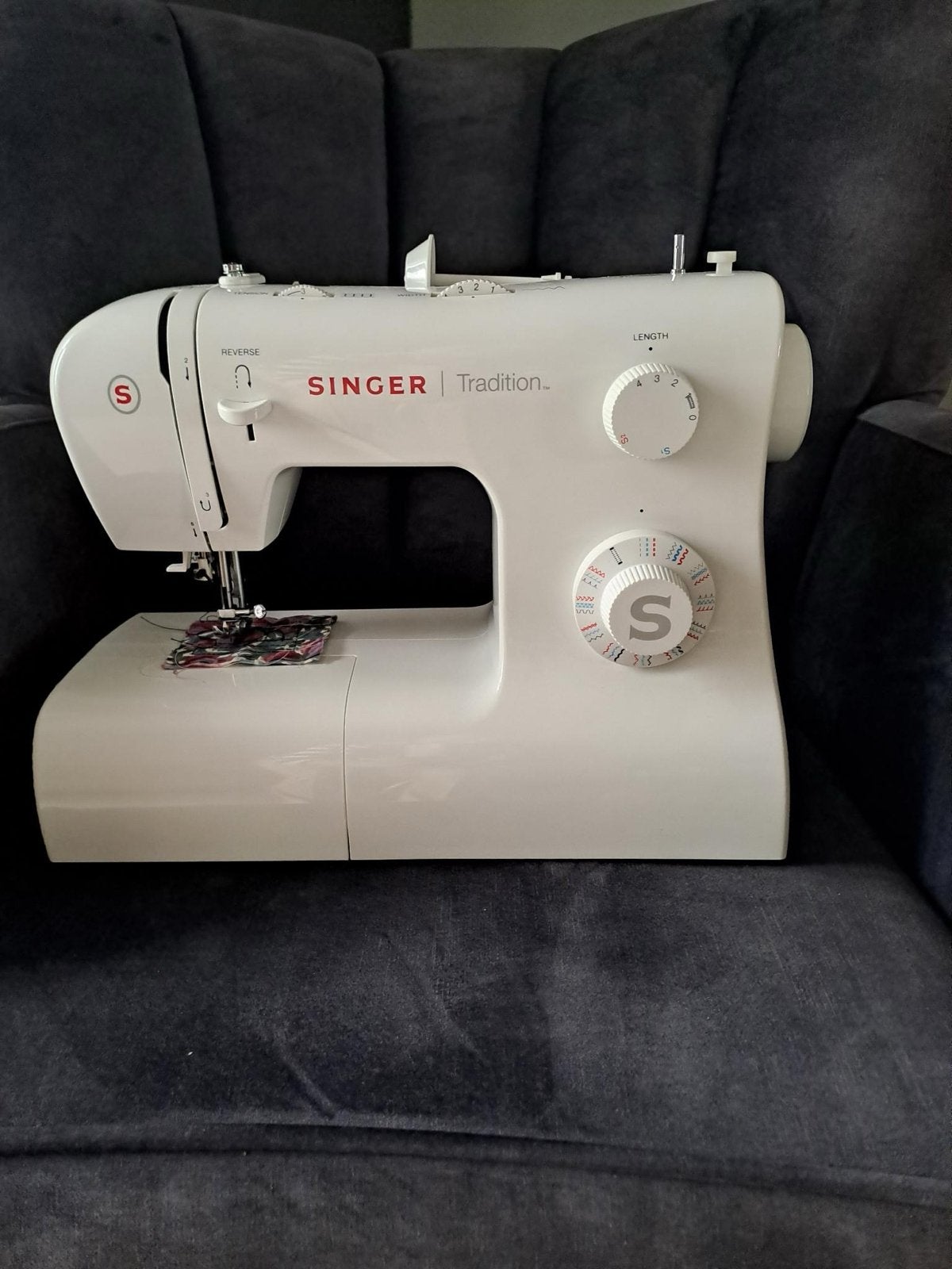Singer 2282 naaimachine - Defect, Ophalen of Verzenden, Gebruikt, Naaimachine, Singer