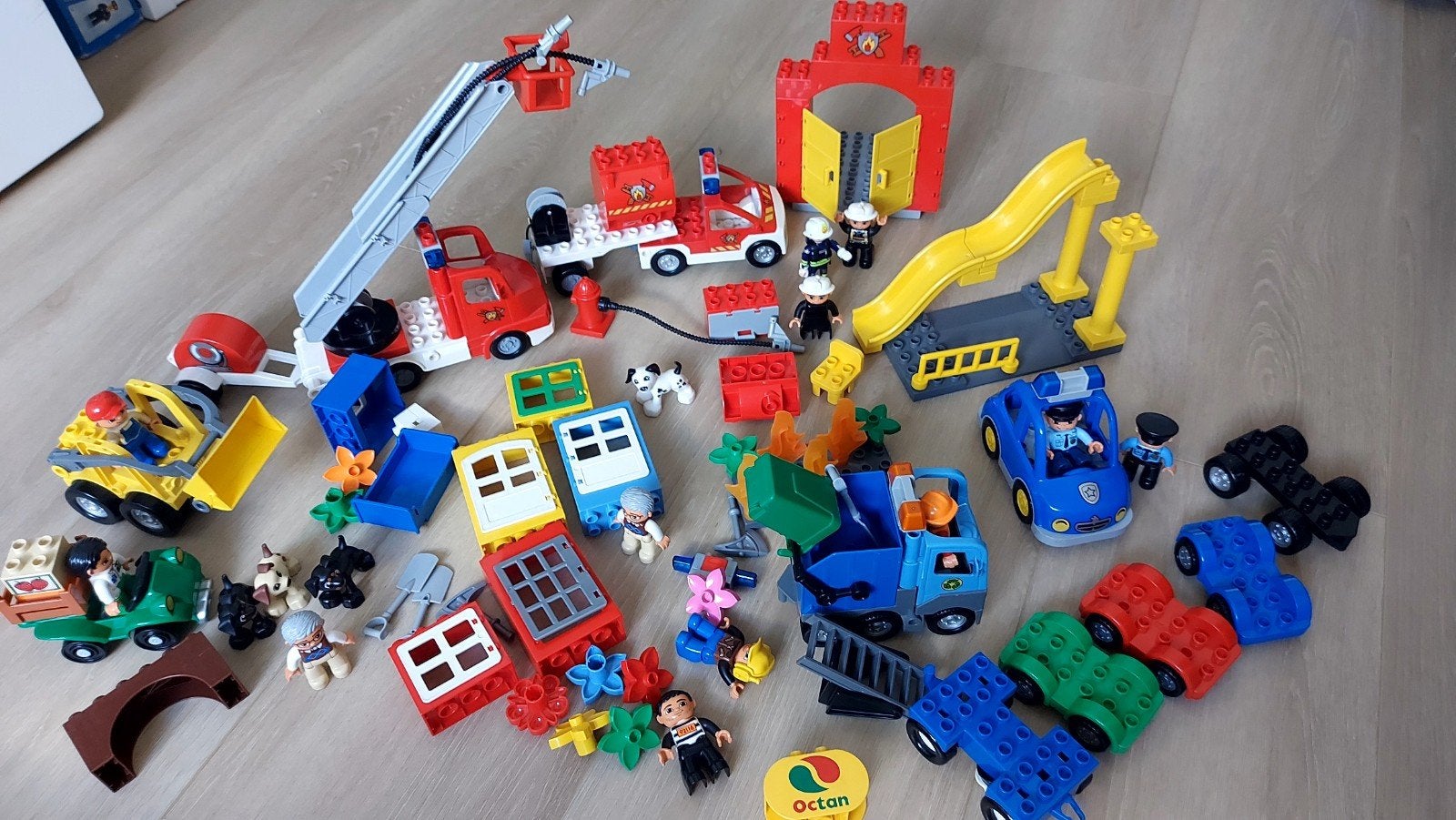 Grote set LEGO Duplo: Brandweer, Politie, Vuilniswagen, Ophalen, Gebruikt, Overige merken