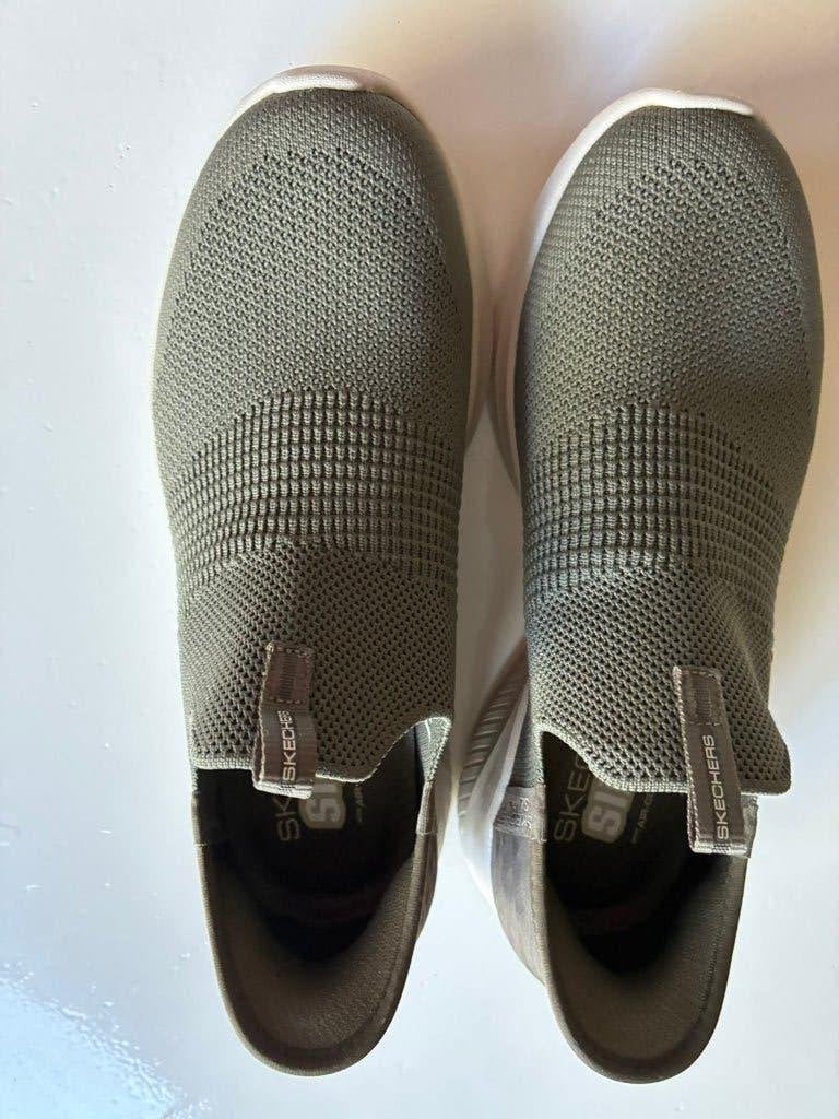 Skechers dames slip-in, Kleding | Dames, Ophalen, Skechers, Groen, Sneakers of Gympen