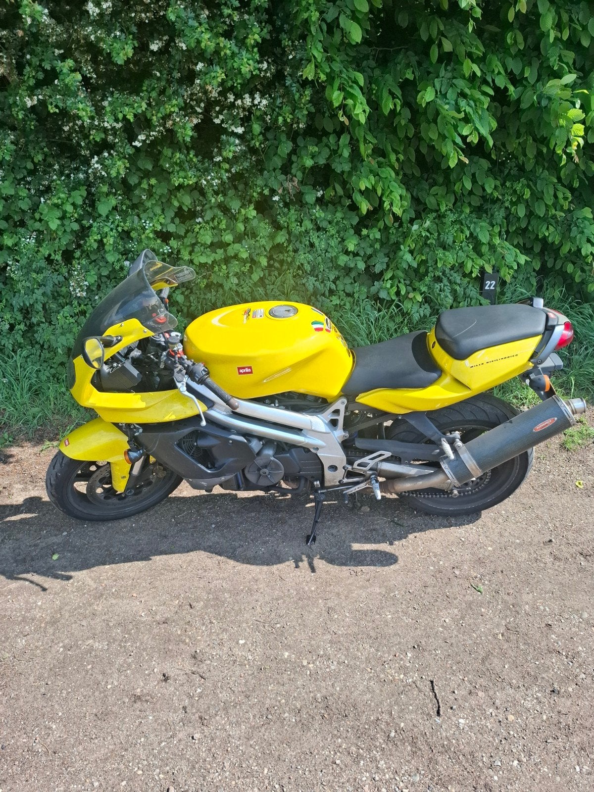 Aprilia Falco SL 1000 - Carbon dempers, nieuwe voorband, Sportuitlaat, Handgeschakeld, Sport, Particulier