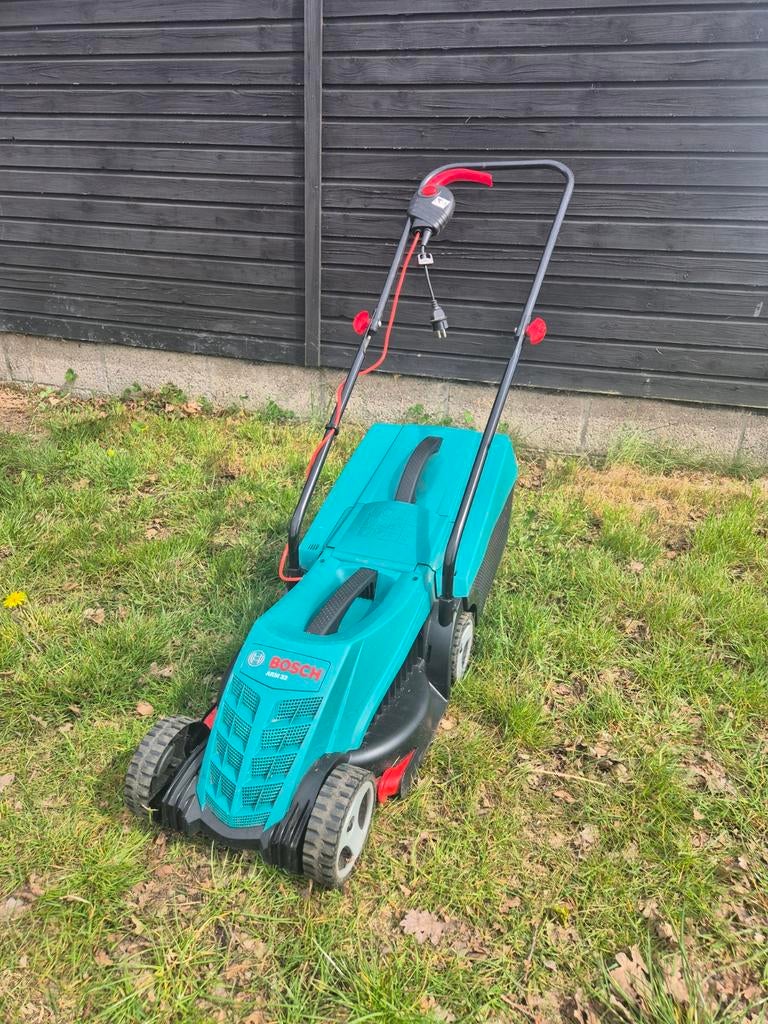 Bosch ARM 32 grasmaaier (inclusief doos), Tuin en Terras, Ophalen of Verzenden, Gebruikt