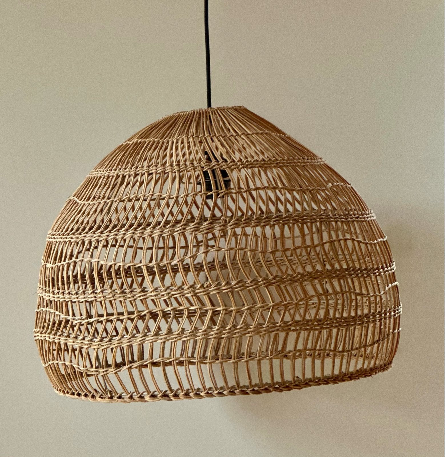 Rotan hanglamp - Ø 50 cm, H 45 cm, Huis en Inrichting, Lampen | Hanglampen, Ophalen, Gebruikt, Natuurlijk materiaal, E27 (groot)