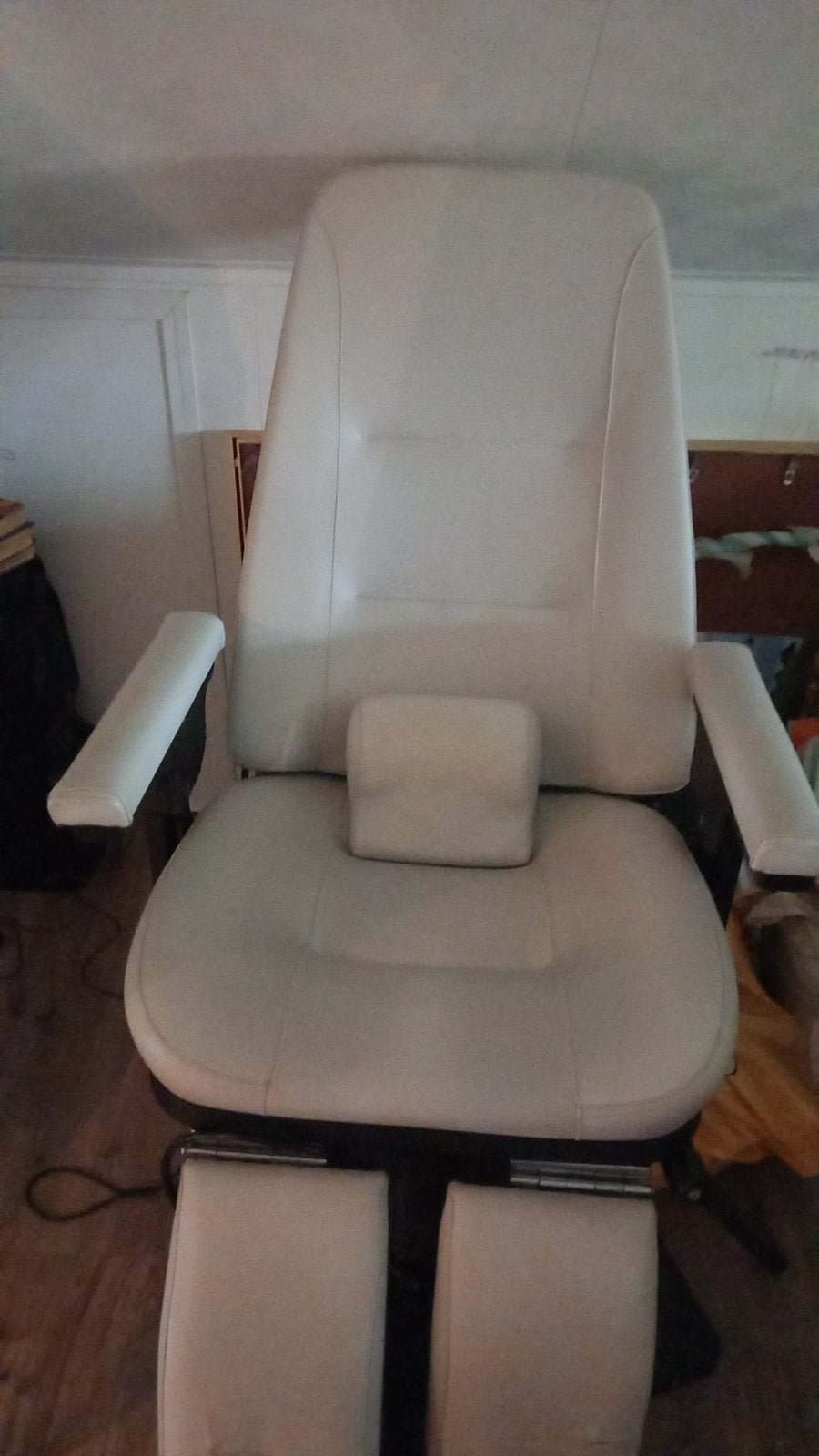 Behandel stoel te koop, Ophalen, Zo goed als nieuw, Massagestoel of Kussen