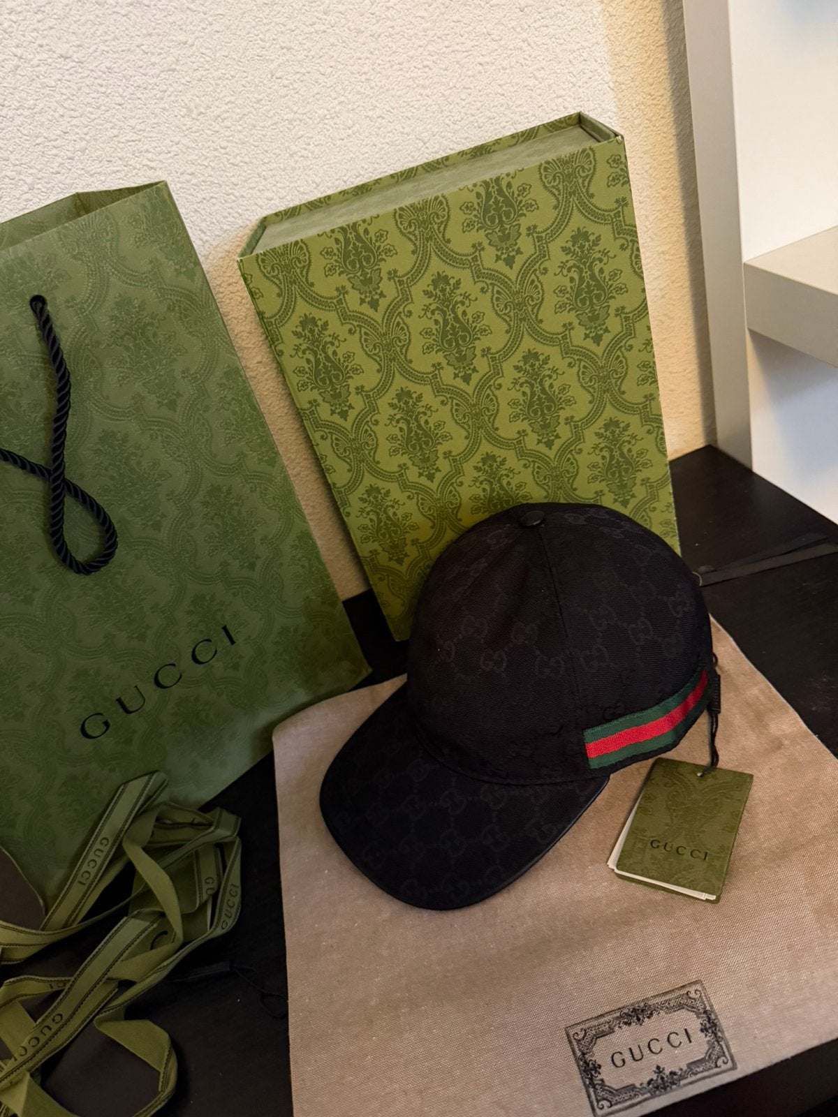 Gucci pet zwart, Ophalen of Verzenden, Nieuw, Pet