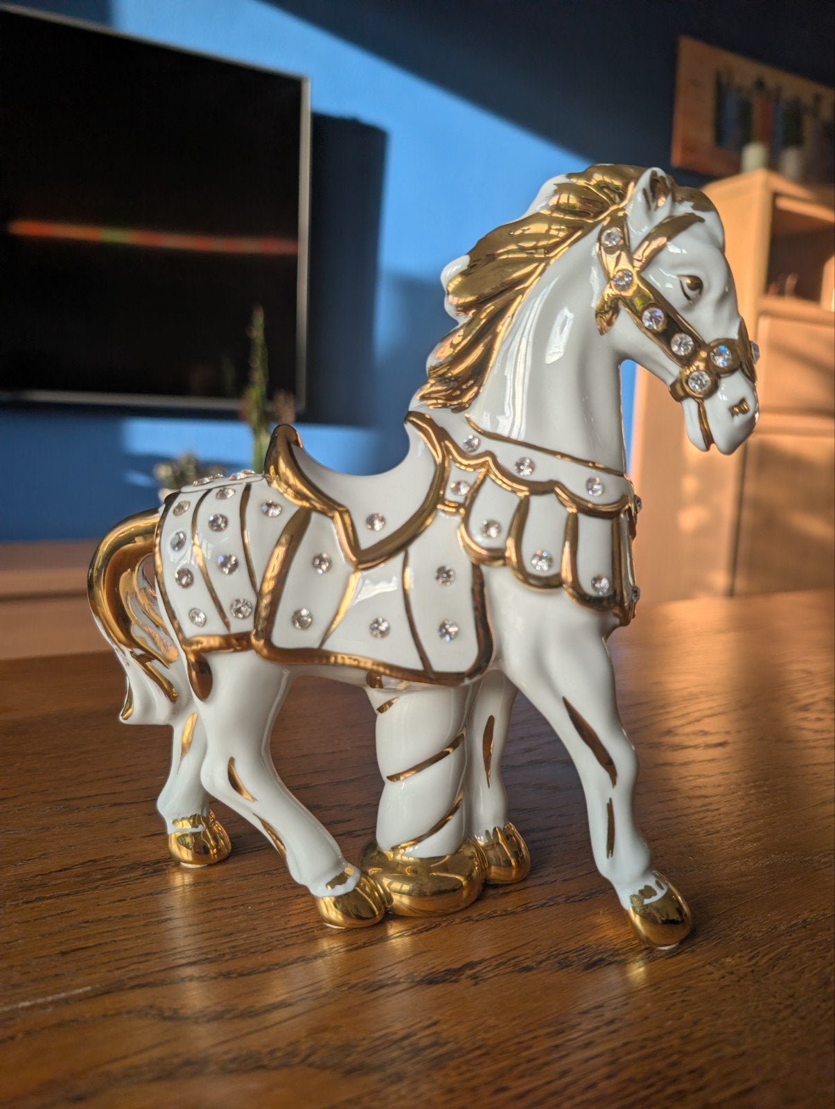 Capodimonte paard wit goud strass porselein, Made in Italy, Antiek en Kunst, Ophalen of Verzenden