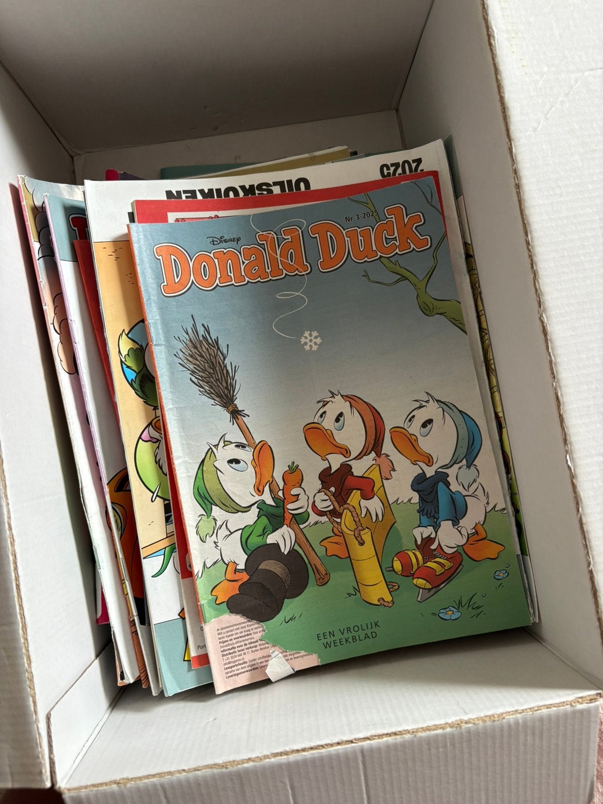Donald Duck (extra) tijdschriften 2025, Meerdere stripboeken, Ophalen, Gelezen