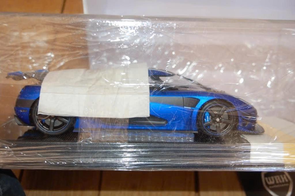 SPECIAL SALE !! 1:18 KOENIGSEGG ONE Matt blue VMB models WRH, Hobby en Vrije tijd, Modelauto's | 1:18, Verzenden, Zo goed als nieuw