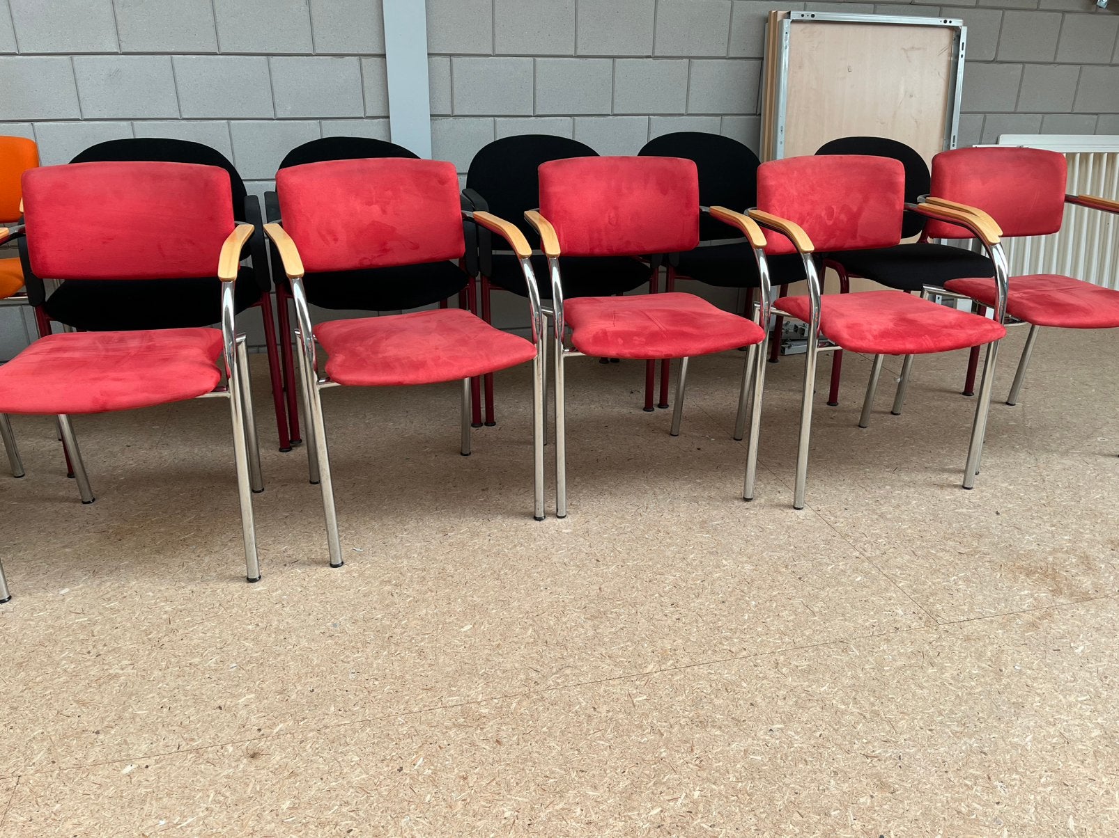 Stoelen merk lande, Ophalen, Zo goed als nieuw