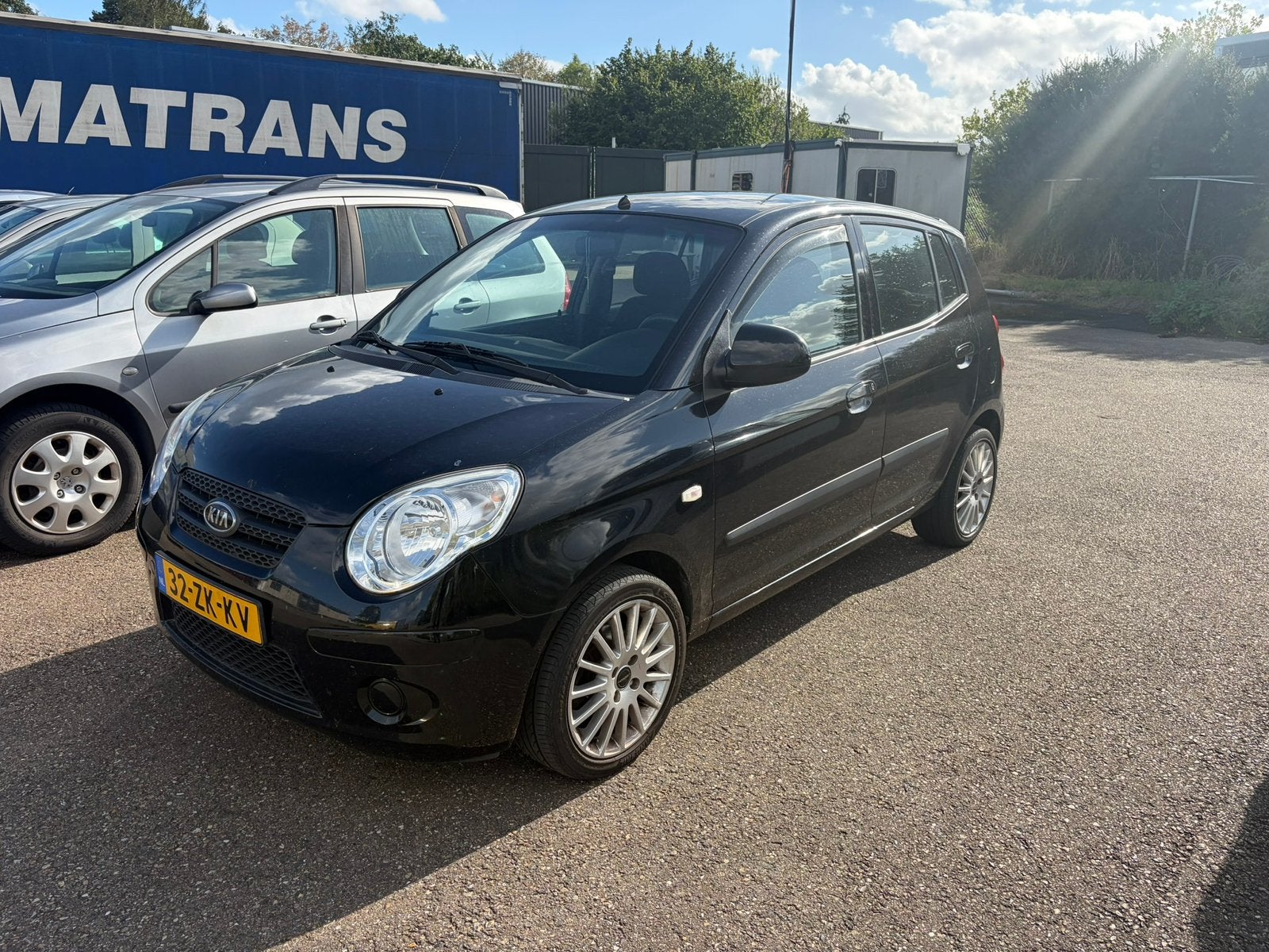 Kia Picanto 1.1 lx bwj  2008 Zwart met airco, Auto's, Voorwielaandrijving, 836 kg, 4 cilinders, 400 kg
