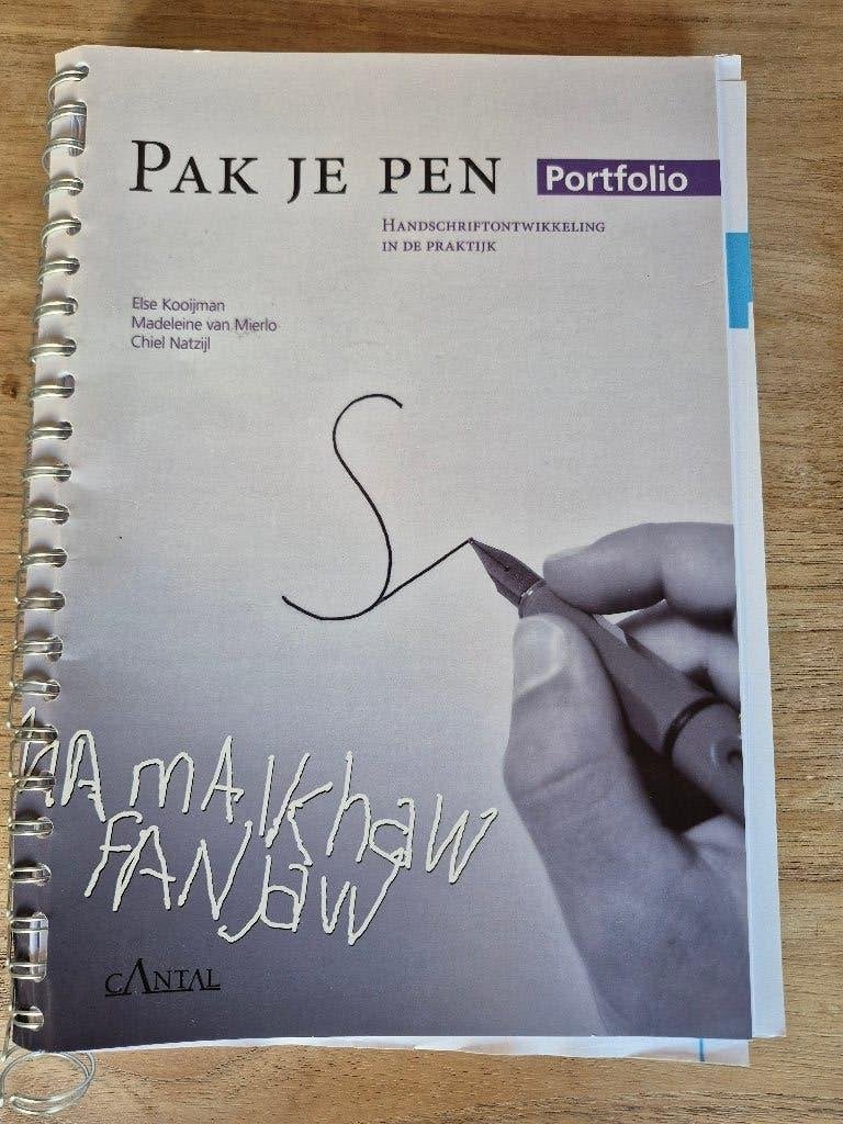 Pak je pen, Boeken, Gelezen, E. Kooijman; M. van Mierlo; C. Natzijl, Gamma, HBO