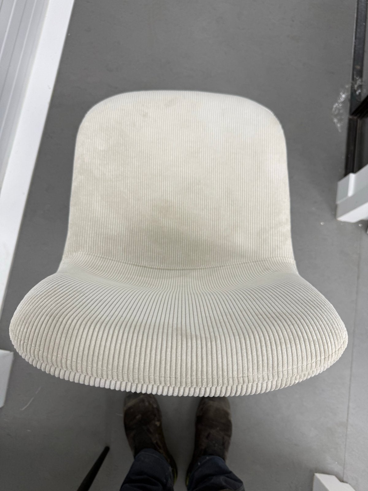 4 Eetkamerstoelen Ribstof Ivoor/Beige, Huis en Inrichting, Ophalen, Overige kleuren, Zo goed als nieuw, Vier