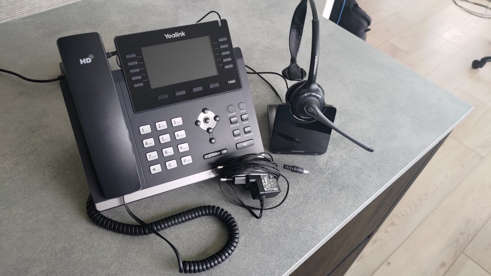 Yealink SIP-T46G IP-telefoon met Plantronics C052A headset, Ophalen of Verzenden, Gebruikt, 1 handset