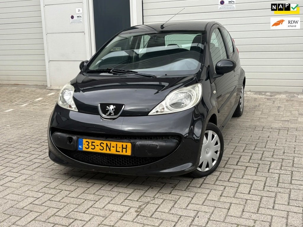 Peugeot 107 1.0-12V XS +nieuwe apk, Voorwielaandrijving, Stof, Gebruikt, 765 kg