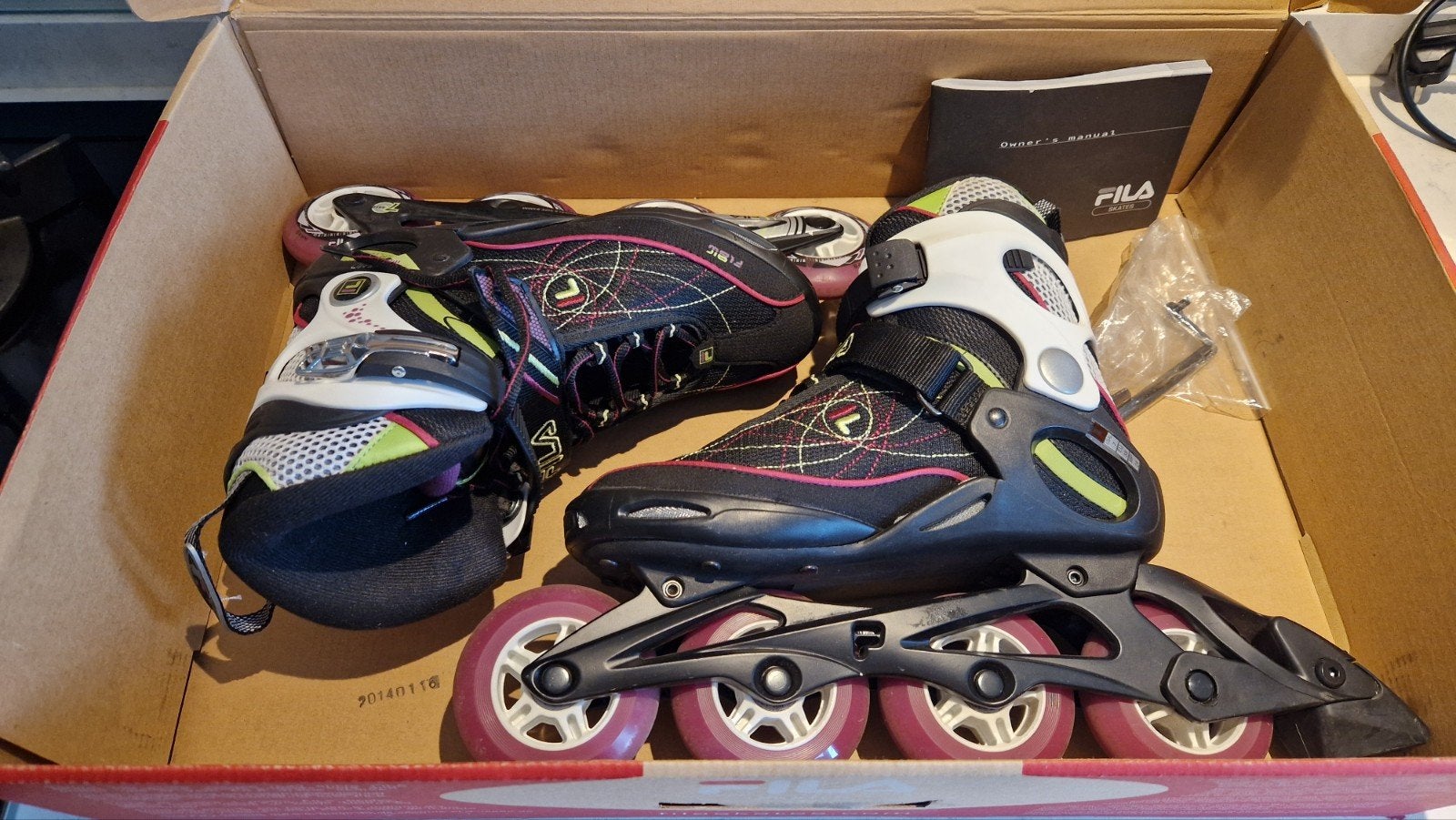 Fila Primo Air Wave Lady inline skates met bescherming, Ophalen of Verzenden, Zo goed als nieuw, Dames, Inline skates 4 wielen