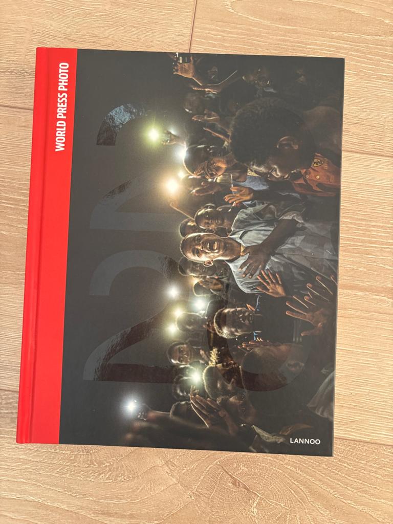World Press Photo 2020 Jaarboek - Nieuwstaat, Boeken, Ophalen of Verzenden, Nieuw, Fotografie algemeen