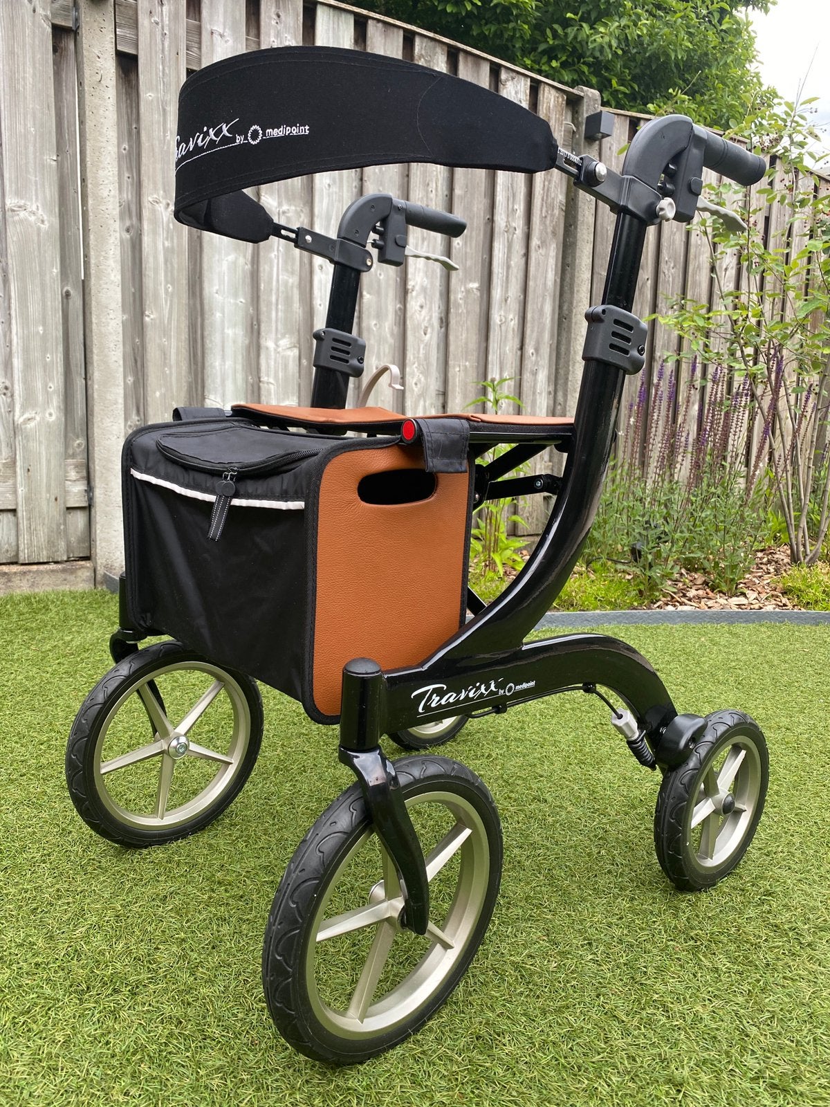 Travixx Traveller - maat S - Medipoint rollator - Topstaat!, Ophalen, Opvouwbaar, Zo goed als nieuw