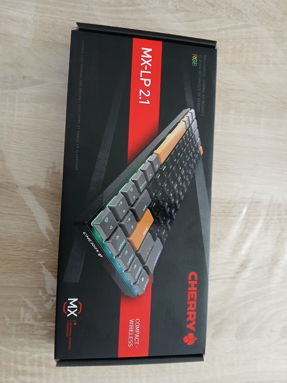 Cherry MX-LP 2.1 Compact Wireless RGB Gaming Toetsenbord, Cherry, Nieuw, Ophalen of Verzenden, Draadloos