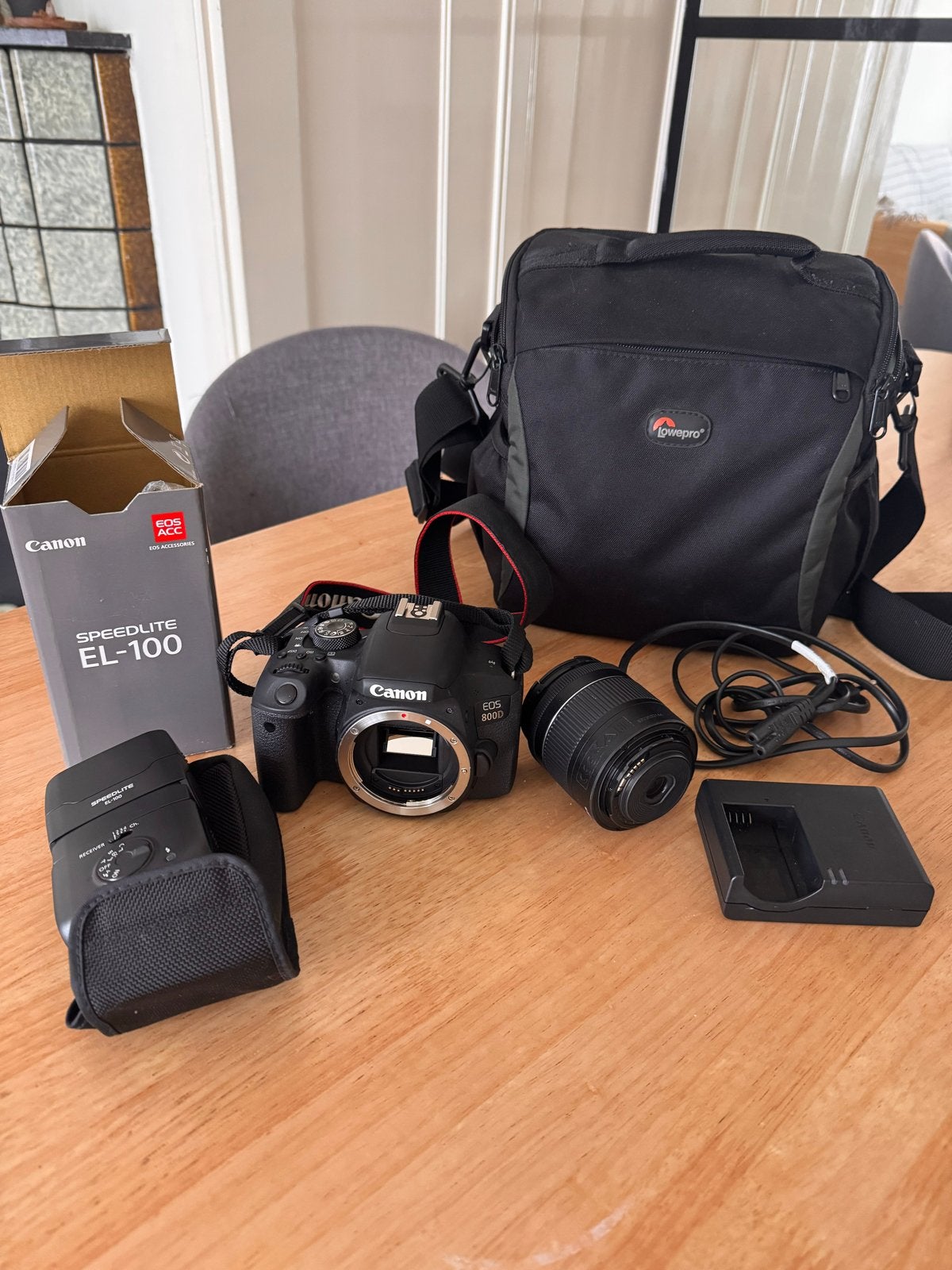 Canon EOS 800D Spiegelreflexcamera met lens en accessoires, Spiegelreflex, Canon, Ophalen of Verzenden, Zo goed als nieuw