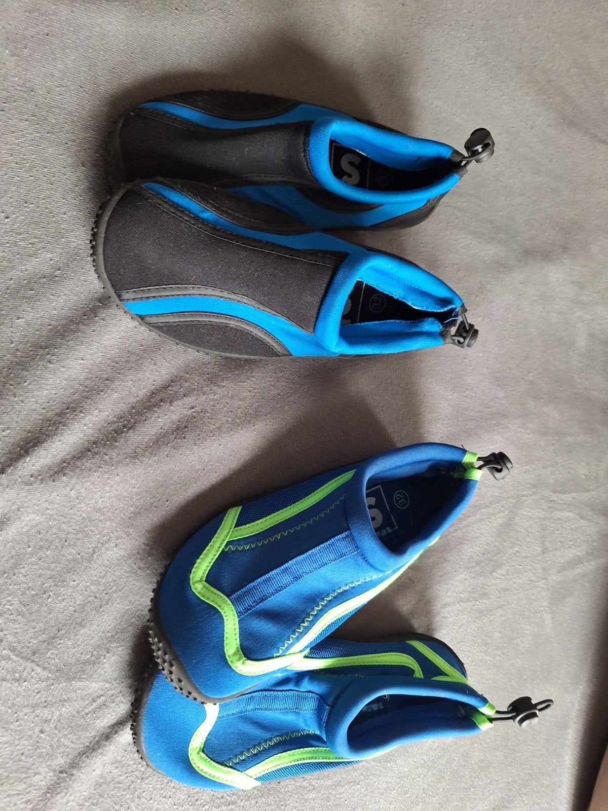 2 paar waterschoenen maat 32, Ophalen of Verzenden, Zo goed als nieuw, Kind