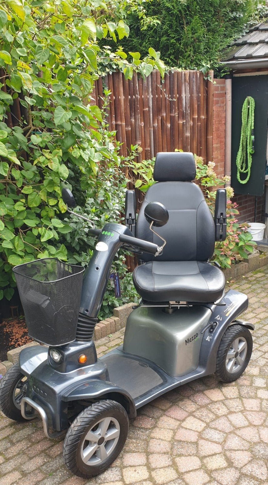 SCOOTMOBIEL..MEZZO, Ophalen, Gebruikt, 16 km/u of meer