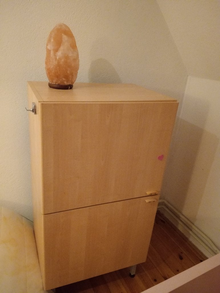 Kast, Huis en Inrichting, Kasten | Kledingkasten, Ophalen, Zo goed als nieuw, 25 tot 50 cm, Met deur(en)