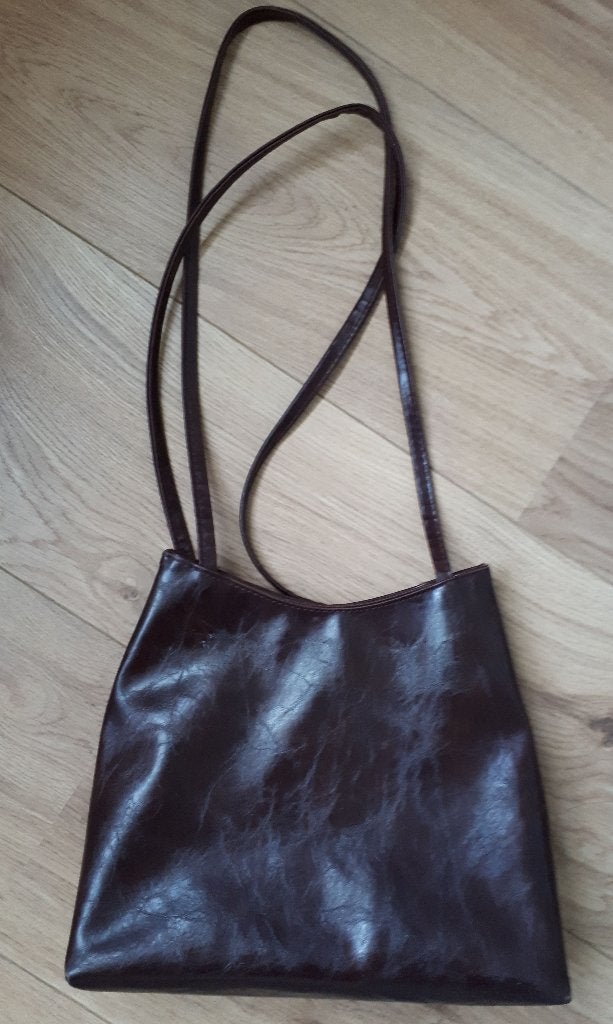 Mooie bruine leren schoudertas van 22cm., Ophalen of Verzenden, Gebruikt, Bruin, Schoudertasje