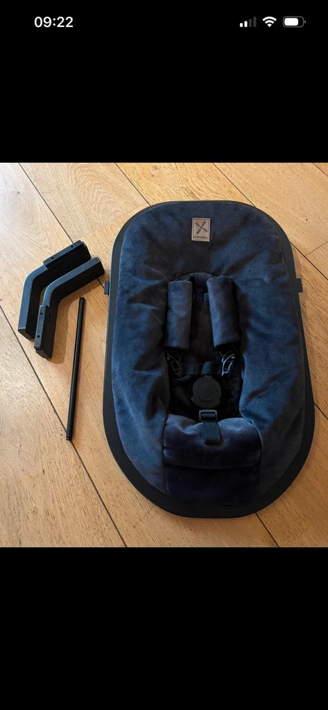 Kidsmill Up! Newborn Frame-Zwart+velours bekleding graphite, Ophalen, Zo goed als nieuw, Met gordel(s) of riempje(s)