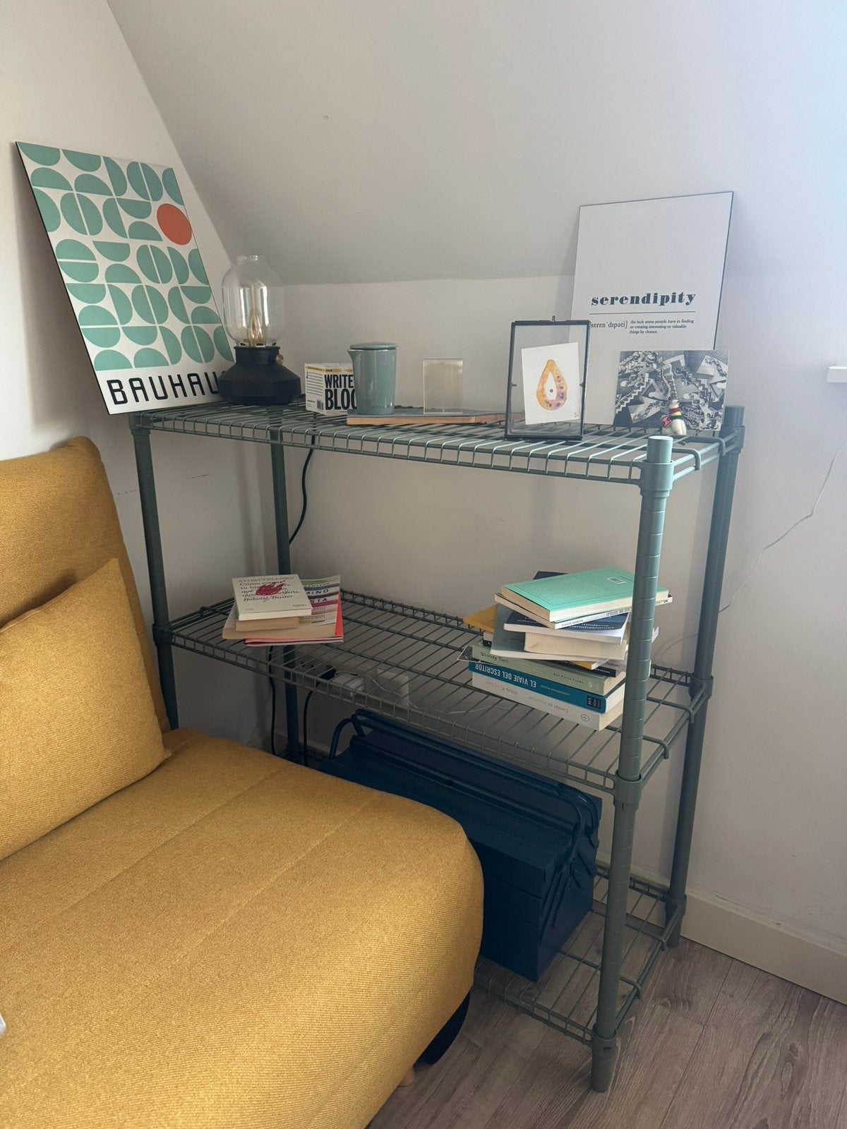 OMAR shelving unit IKEA, grey-green, 92x36x94 cm, Huis en Inrichting, Kasten | Stellingkasten, Ophalen, Zo goed als nieuw
