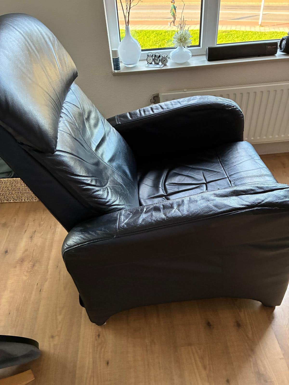 Leren stoelen zwart, Huis en Inrichting, Ophalen, Gebruikt, 50 tot 75 cm, Leer