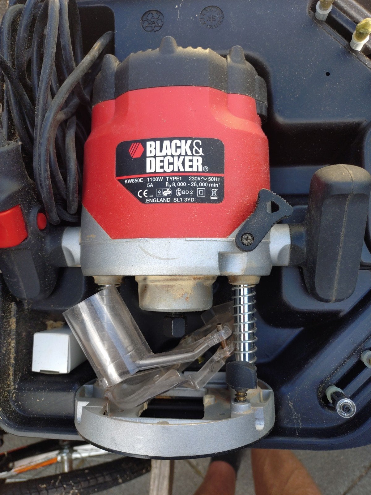 Black & Decker Bovenfrees KW850E met accessoires, Ophalen, Gebruikt, Black & Decker, Bovenfrees