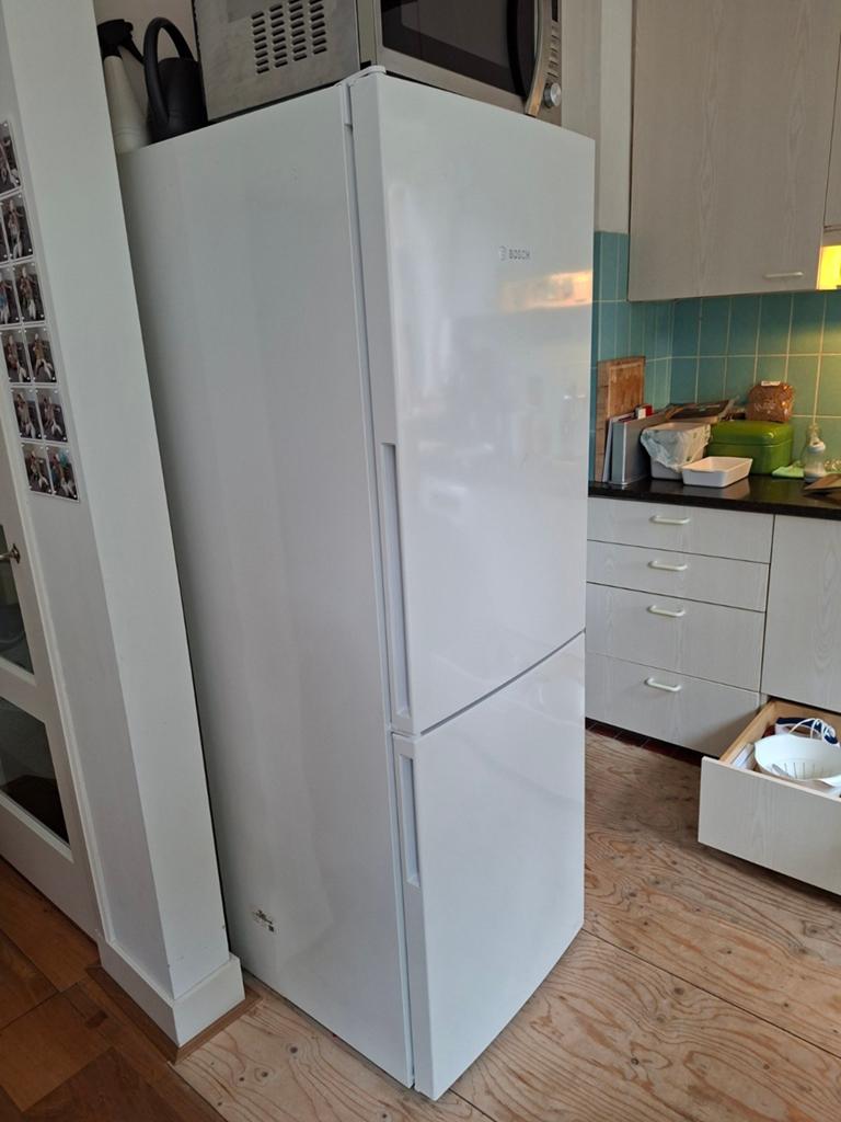 Koelvriescombinatie Bosch, Witgoed en Apparatuur, Koelkasten en IJskasten, Ophalen, Gebruikt, 200 liter of meer, 60 cm of meer