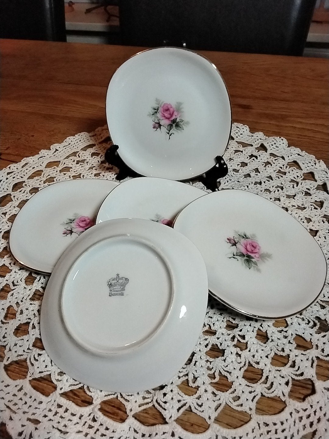 Set van 5 porseleinen schoteltjes met rozenmotief, Antiek en Kunst, Ophalen of Verzenden