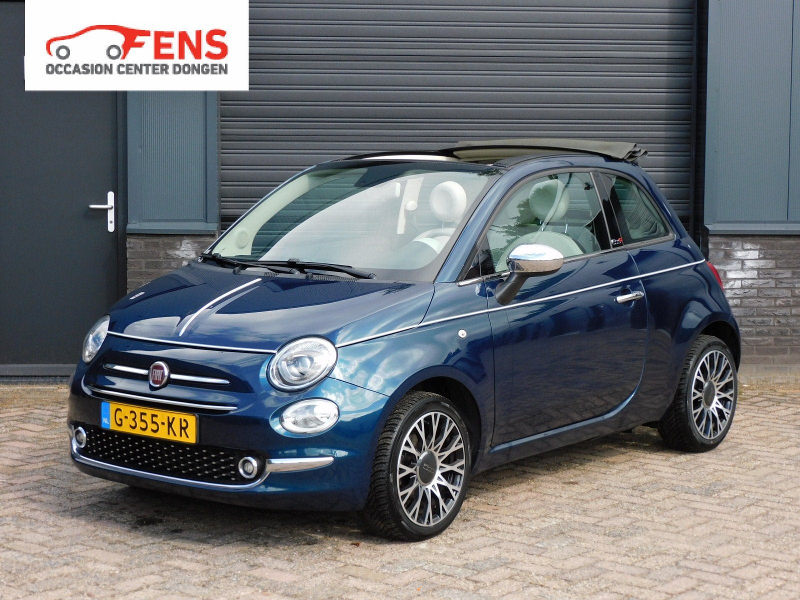 Fiat 500 1.2 Lounge CABRIO TOPSTAAT! CARPLY/ANDROID! CLIMA!, Voorwielaandrijving, Gebruikt, 4 cilinders, Leder en Stof