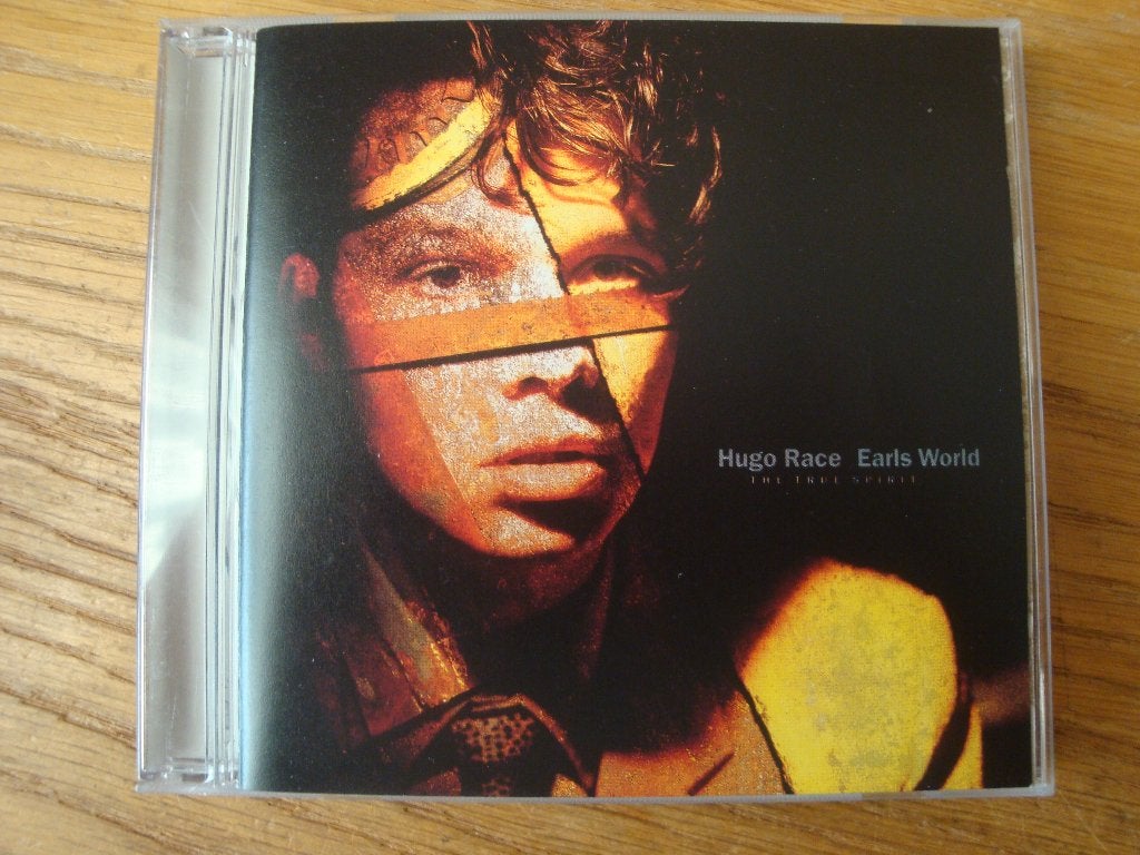 Hugo Race & The True Spirit - Earls World (blues rock), Inclusief doosje, Ophalen of Verzenden, Zo goed als nieuw, Alternative Rock