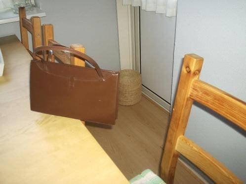 bruine vintage tas, Sieraden, Tassen en Uiterlijk, Tassen | Damestassen, Ophalen of Verzenden, Zo goed als nieuw, Bruin, Handtas