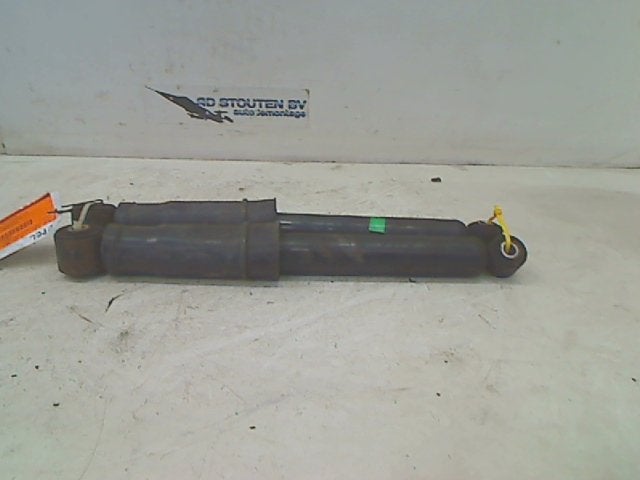 Schokbrekerset Achter Opel Vivaro (2006-08/2008-06), Gebruikt, Bahnhofsplatz, Rüsselsheim am Main 65423, , Duitsland, Opel, Opel Automobile GmbH