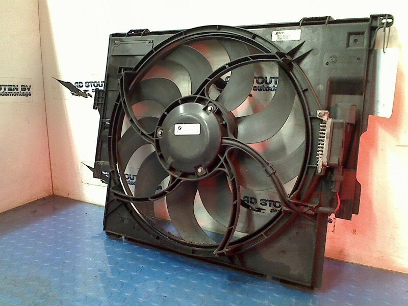 Koelventilator BMW 1 serie (F20) (2011-07/2015-02) 760055704, Gebruikt, Petuelring 130, München 80809, , Duitsland, BMW, Bayerische Motoren Werke AG