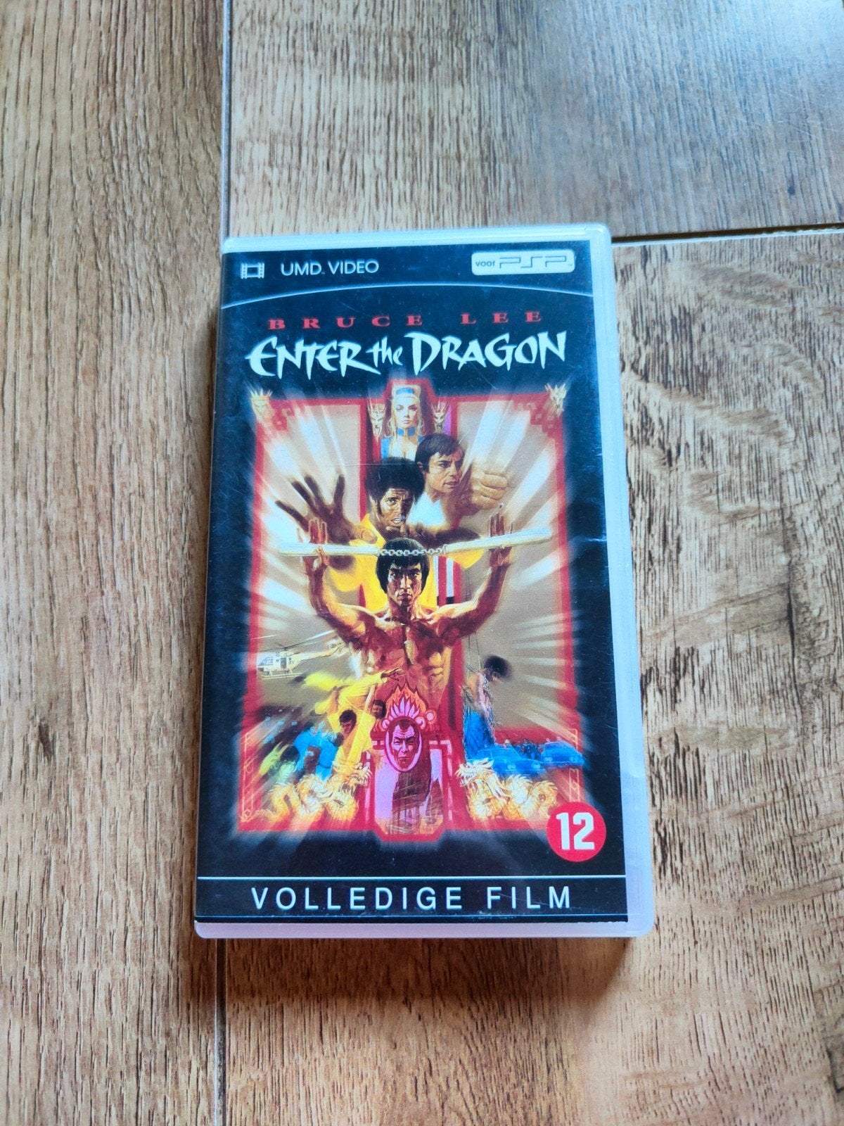 PSP UMD Video - Bruce Lee - Enter the Dragon, Overige genres, 1 speler, Ophalen of Verzenden, Zo goed als nieuw