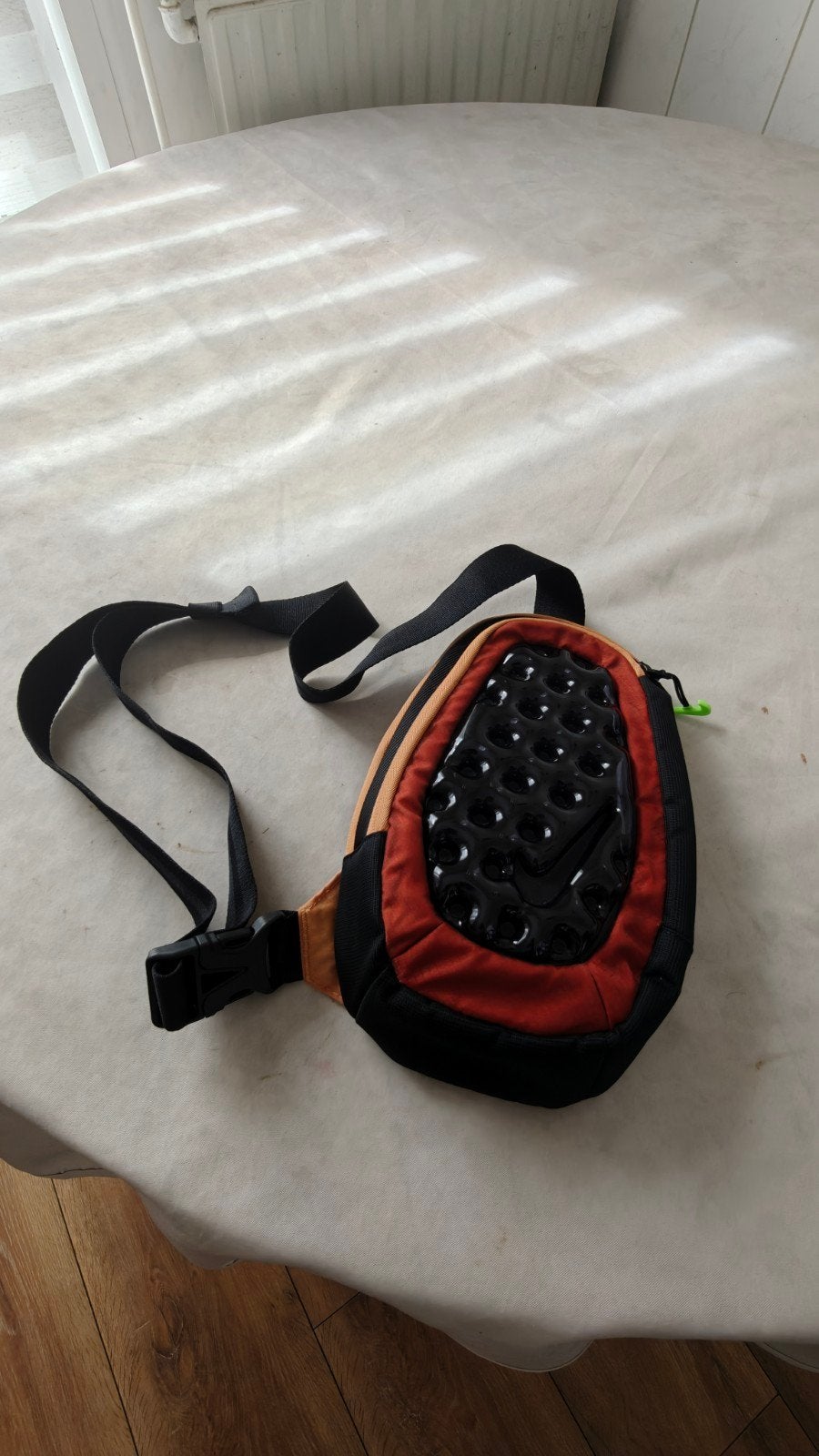 Nike Air Max Crossbody Bag (4L)., Ophalen of Verzenden, Zo goed als nieuw, Zwart, Overige merken